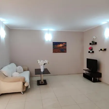Daire Апартамент Съмър / Summer Apartment
